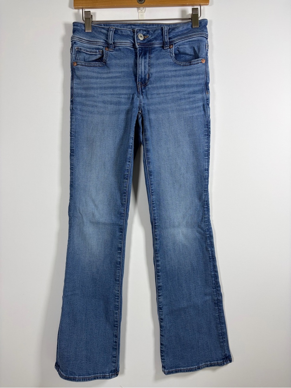 American Eagle Outfitters Light Blue kickboot Jeans